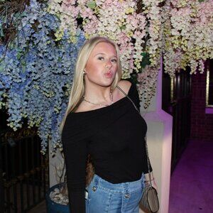 Meet your Posher, Grayson